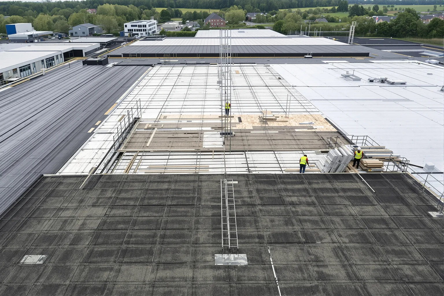 Gids gefaseerde dakrenovatie industrie - DMA Steeldeck