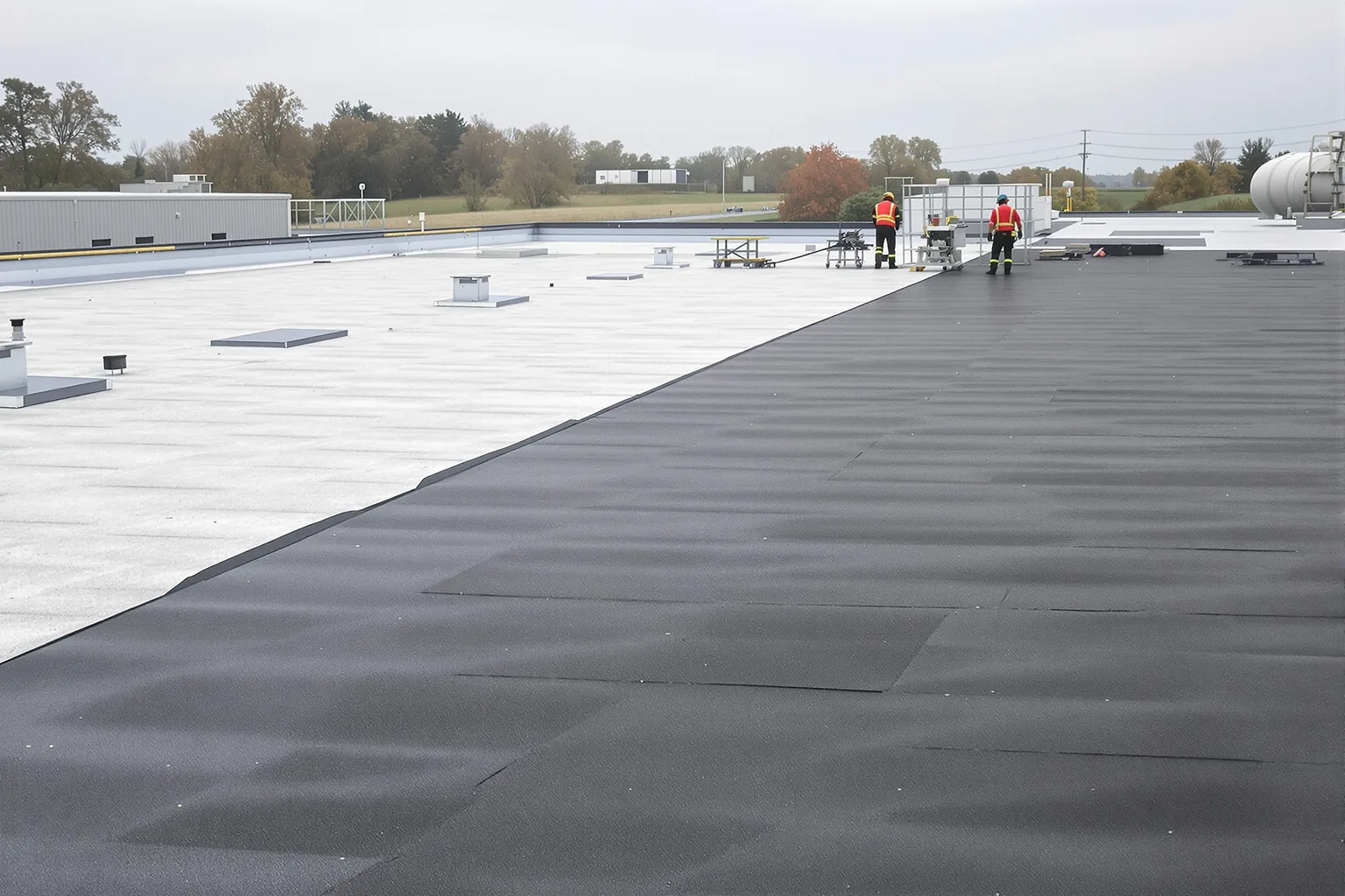 Voorbeeld energie besparing dakisolatie bedrijfshal - DMA Steeldeck